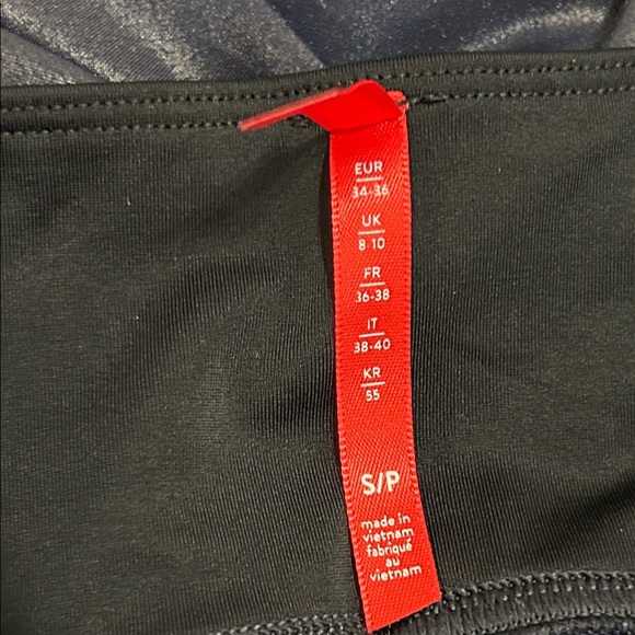 SPANX Leggings Blue Faux Leather Shapewear Pants Size S - Picture 3 of 14